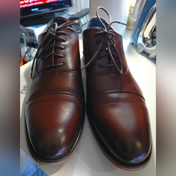 Classic Brown Leather Men\'s Dress Shoes main image 6